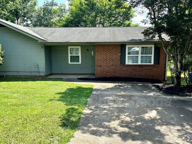Building Photo - 5378 Matthews Dr Rental