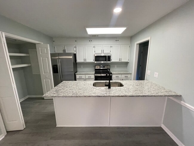 Photo - Updated 2BR/2BA Duplex in Downtown Springfield – Modern Finishes & Spacious Layout
