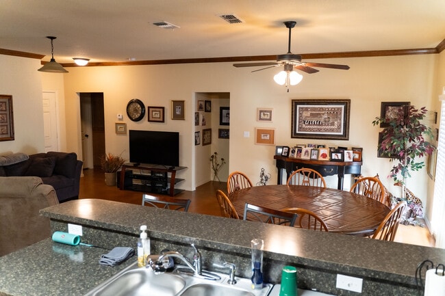 Photo - 100 Brock Hill Ln
