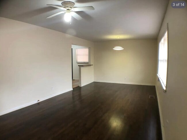 Building Photo - 1459 Janmar Dr