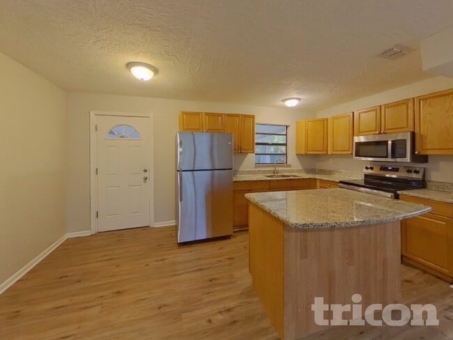 Photo - 2147 66th Ave S