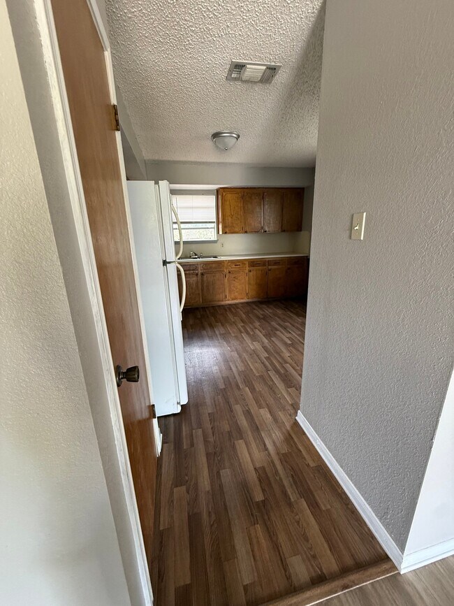 Photo - 401 N 4th St Unit F