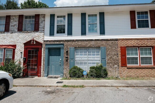 Building Photo - 1844 Tall Pines Cir Rental