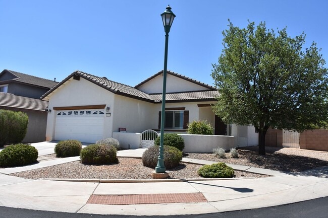4520 Leisure Ln