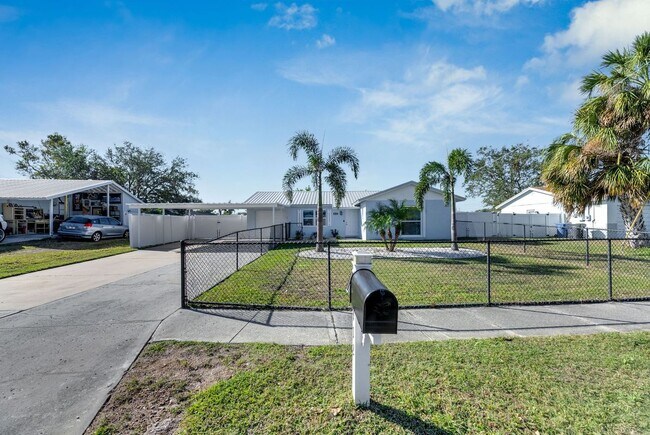 Photo - 412 Flamingo Dr