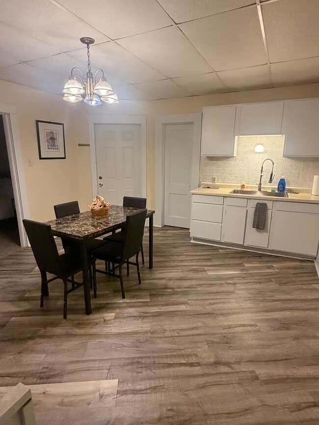 Photo - 3758A E Edgerton Ave Unidad Upper