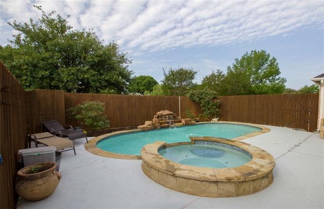 Photo - 10409 Forrest Dr Casa