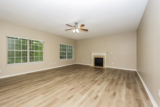 Photo - 3817 Asheford Trace