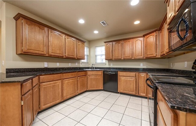 Photo - 5033 Stepney Ct