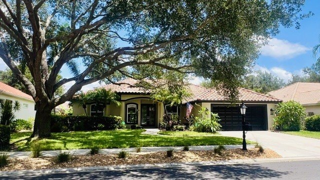 Building Photo - 5541 Eastwind Dr
