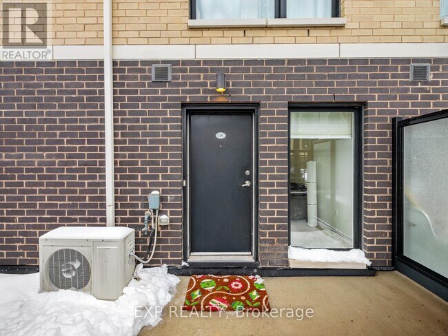 Photo - 8825 Sheppard Ave E