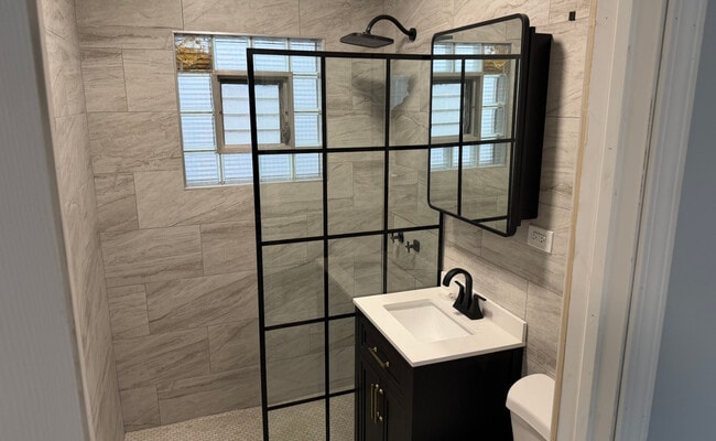 Photo - 1726 N Artesian Ave