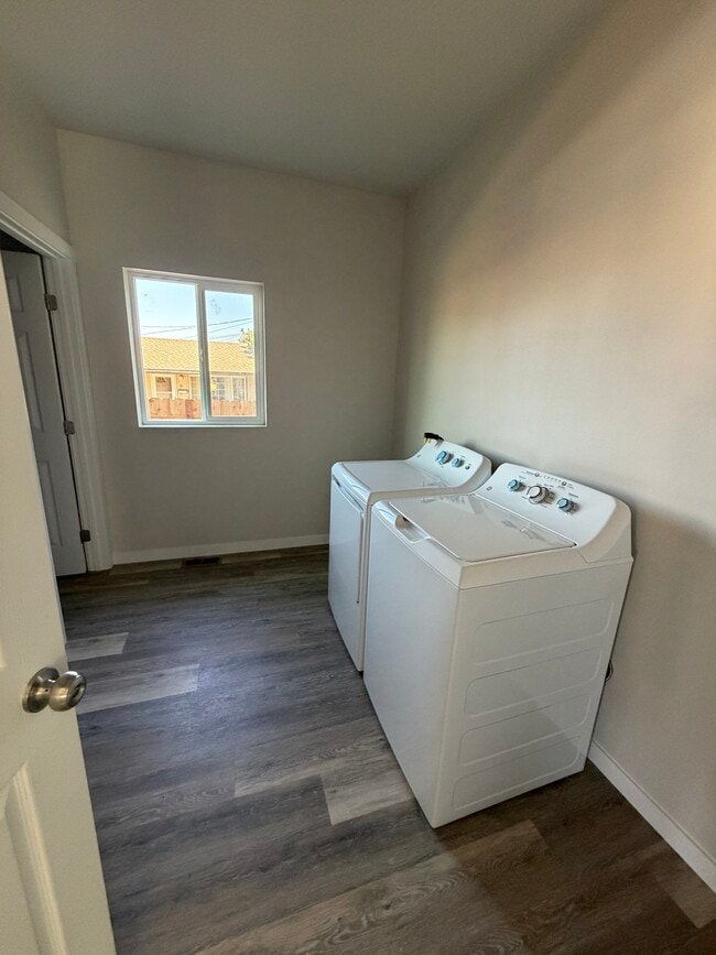 Photo - 317 N 41st Ave