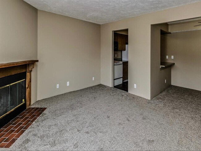 Fox Ridge Apartments