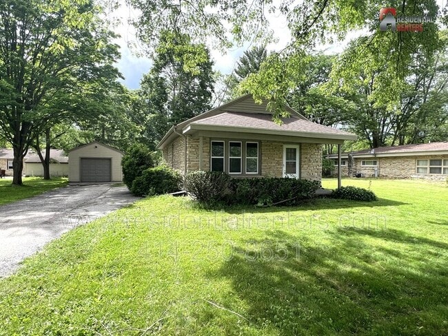 W220N6725 Town Line Rd - W220N6725 Town Line Rd House