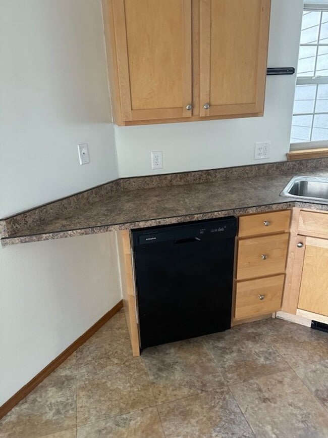 Photo - 3 bedroom Upscale home Mid town