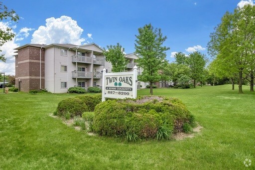 Building Photo - Twin Oaks Meadows Rental