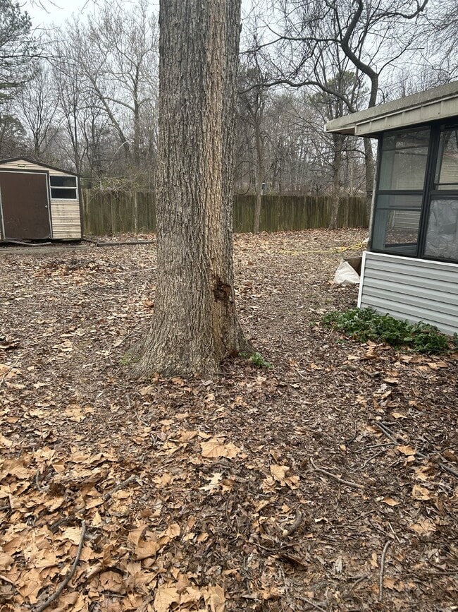 Photo - "Charming 3-Bedroom Retreat on Holly Street - Spacious 1,618 Sq Ft with 1.5 Baths in Jonesboro!"