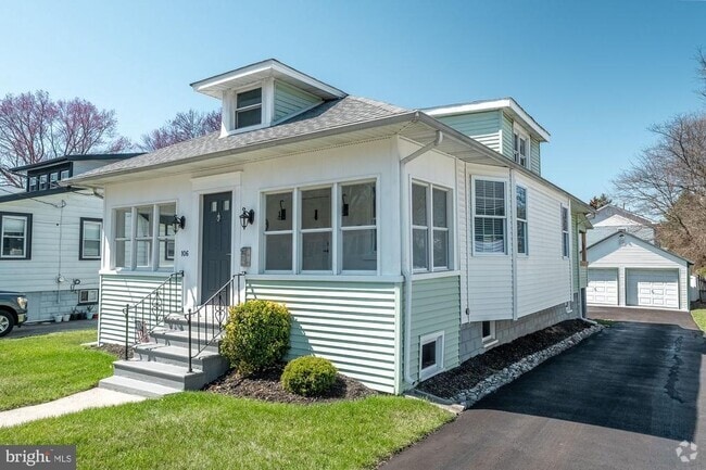 Building Photo - 106 Linderman Ave Rental