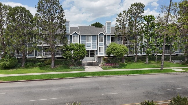 Sherman Way Apartments