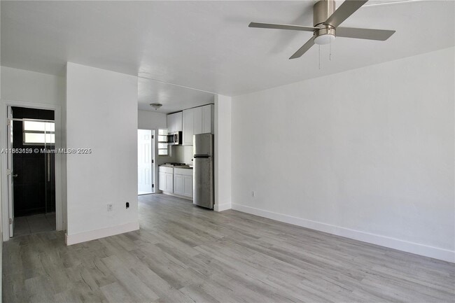 Photo - 4201 Indian Creek Dr Unit 8
