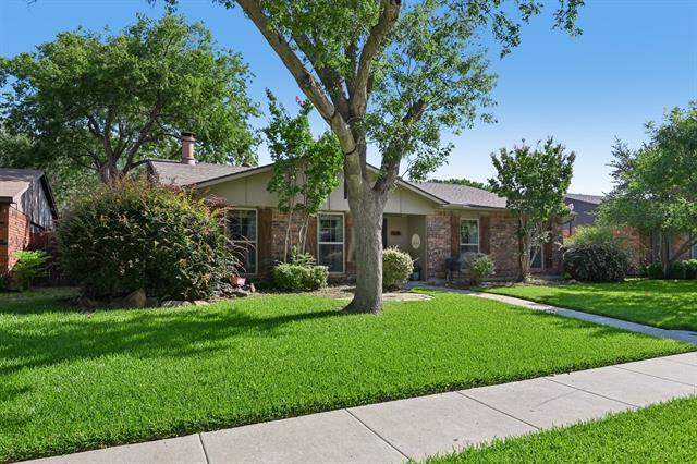 526 Shadowcrest Ln