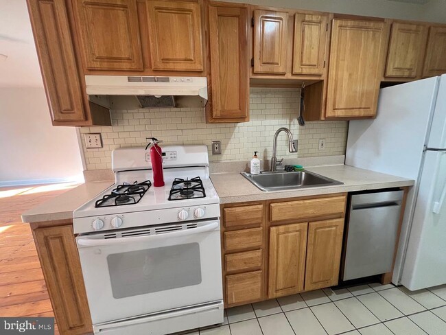 Photo - 4127 Cresson St