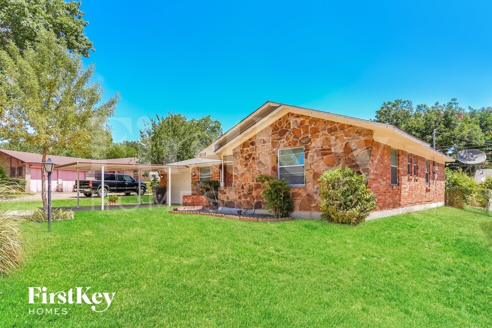 6318 Songwood Dr