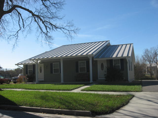 Building Photo - 930 N King St Unit 2