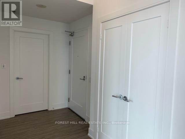 Photo - 310 Tweedsmuir Ave