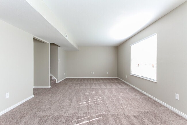 Photo - 7414 Angus Way