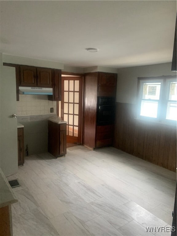 Photo - 907 Walden Ave