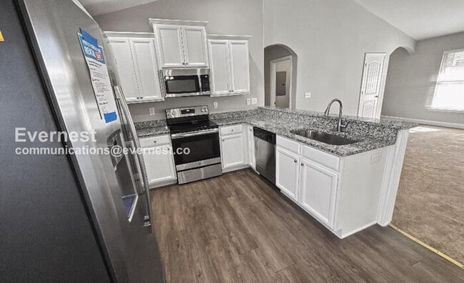 Photo - 136 Pitts Griffin Drive