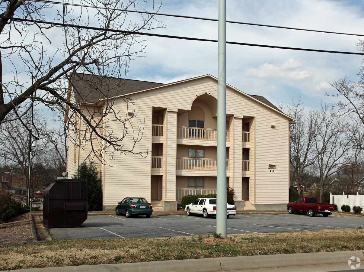 Photo - 241 16th Ave NE