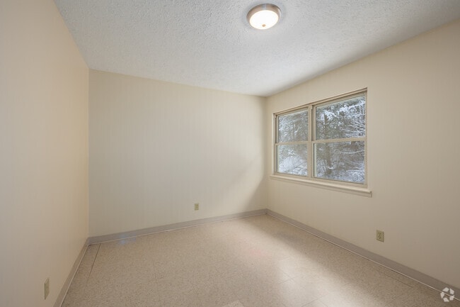 3BR, 1.5BA - 1,250SF - First Bedroom