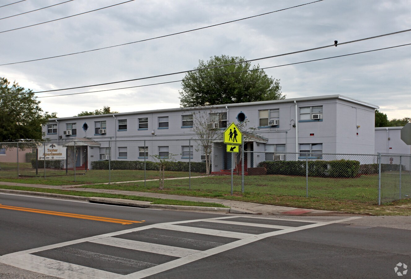 Photo - Taylor Apartments