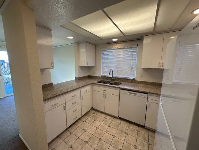 Photo - 1815 14th Ave Unit 9