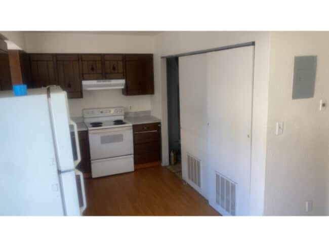 Photo - 2 bedroom townhome W/S/T  INCLUDED