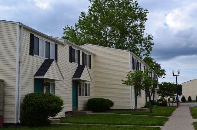 1715 W Worley St Unit 1715 D