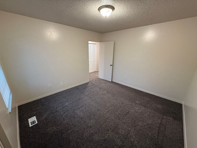 Photo - 2023 Belle Terra Rd Unit C