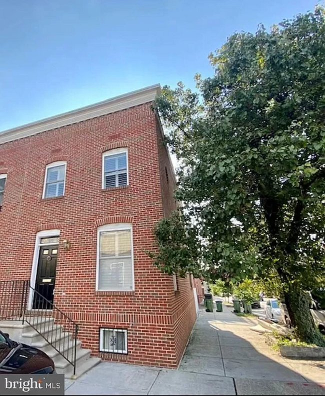 Photo - 1010 S Streeper St House