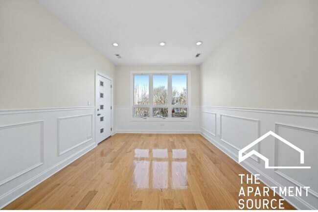 Photo - 2811 W Jackson Blvd Unidad 3