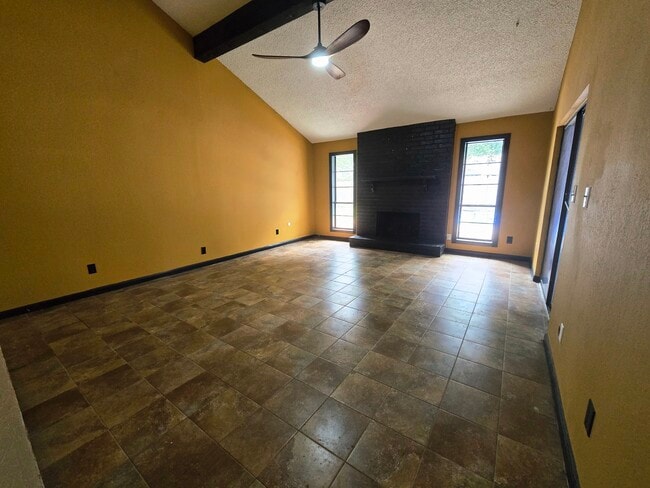 Photo - 2215 Gontier Dr