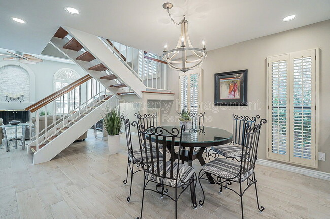 Photo - 10527 E Fanfol Ln