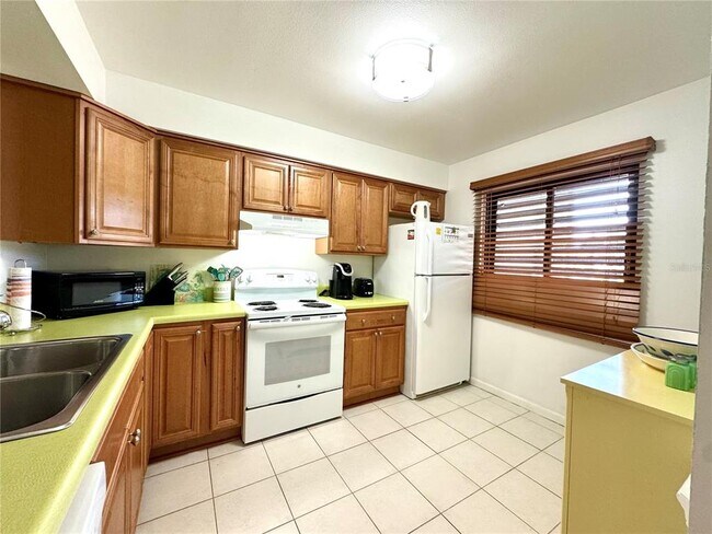 Photo - 5216 Lake Village Dr Unit 71