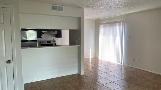 Photo - 1705 Coronado Hills Dr Unit A