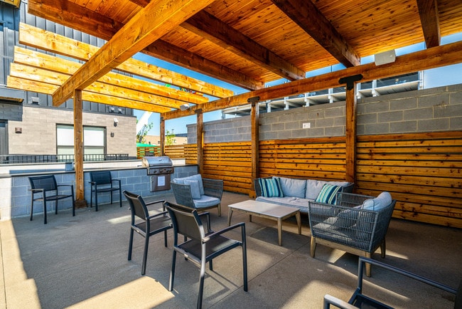 Outdoor Cabana - The Quinn Apartments