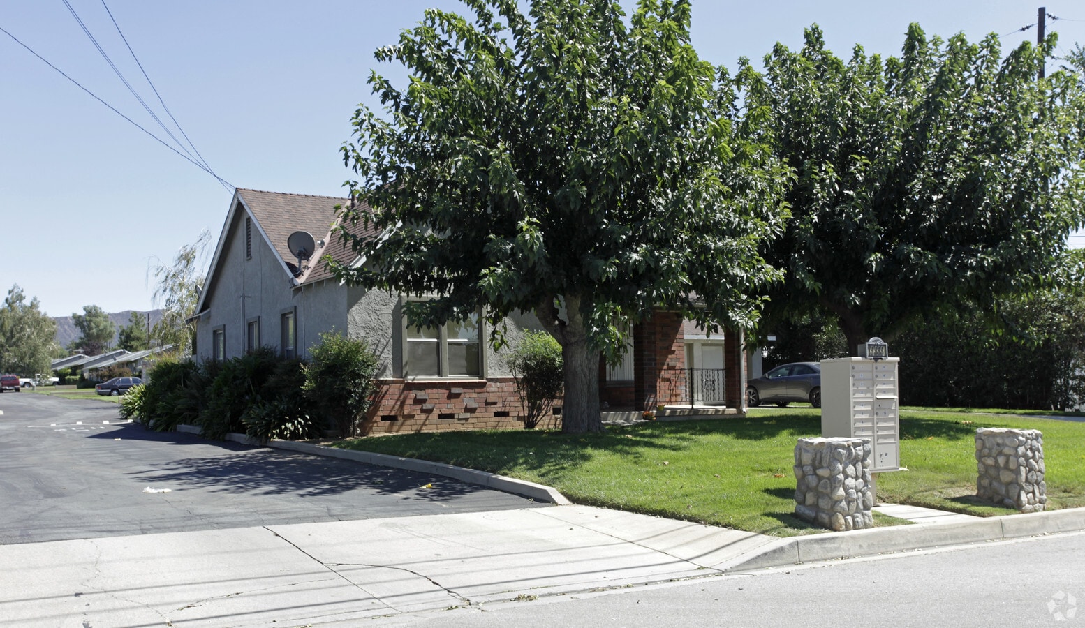 Photo - 13333 3rd St