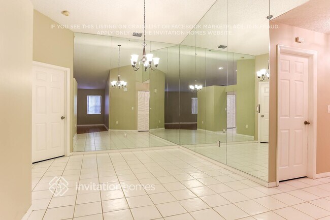 Photo - 2585 NW 79th Ave