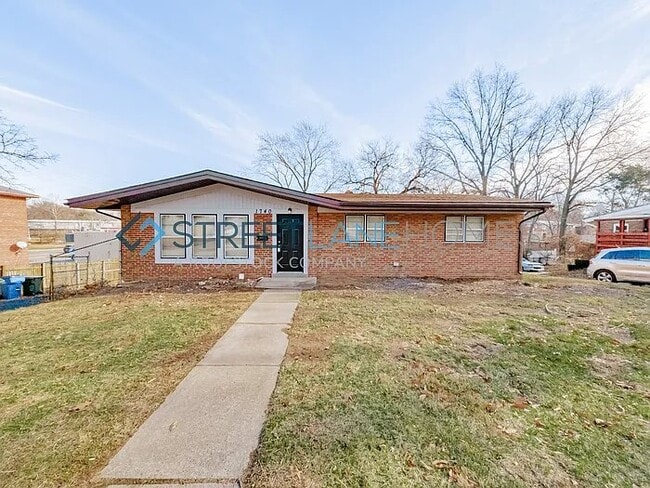Building Photo - 1740 Carolyn Park Dr